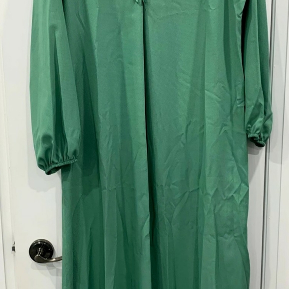 Abayas - Picture 6 of 6